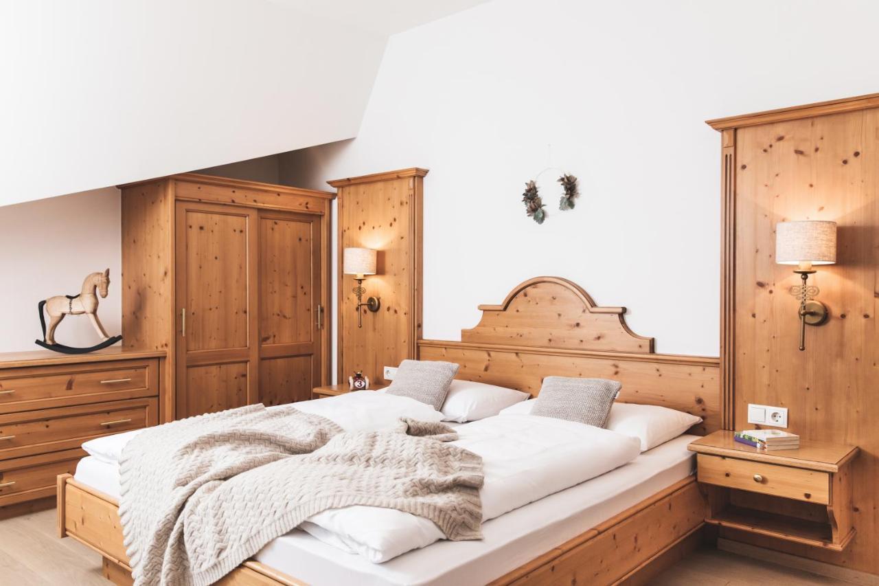 Alpines Gourmet Hotel Montanara Flachau Bagian luar foto