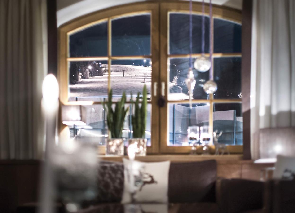 Alpines Gourmet Hotel Montanara Flachau Bagian luar foto